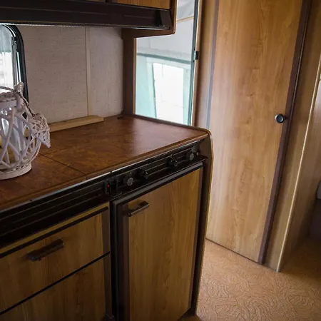 캠프장 Cala D'ostia *