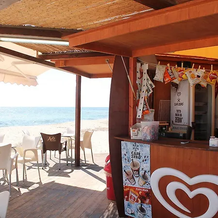 캠프장 Cala D'ostia *