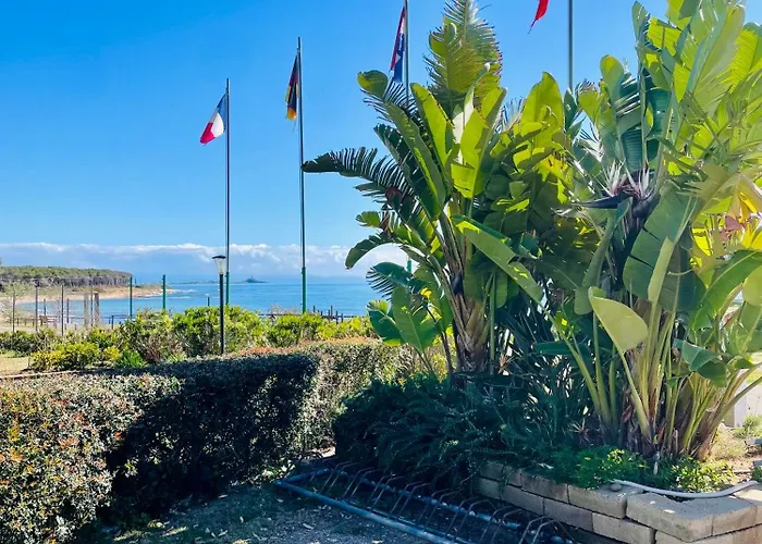 キャンプ場 Cala D'ostia プーラ