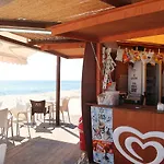 Camping Cala D'ostia *